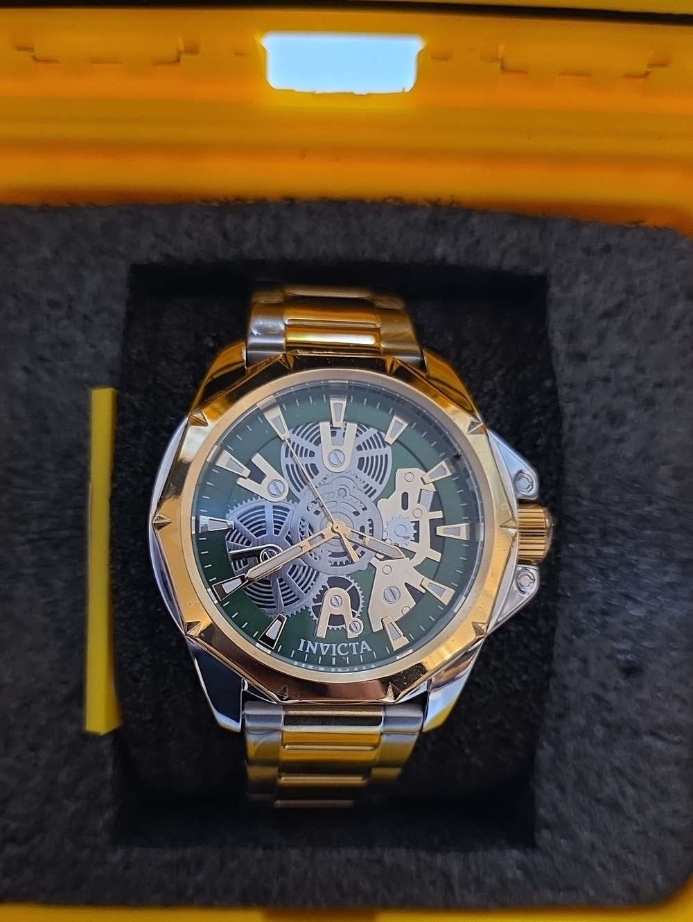 823. Invicta Objet D Art Model 50381 Men's Watch 44mm